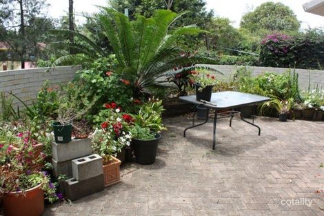 1/26 Holland Ct, Broadbeach Waters, QLD 4218