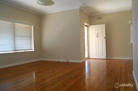 Property photo of 25 Parry Street West Tamworth NSW 2340