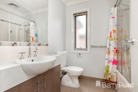 Property photo of 5/917-919 Heatherton Road Springvale VIC 3171