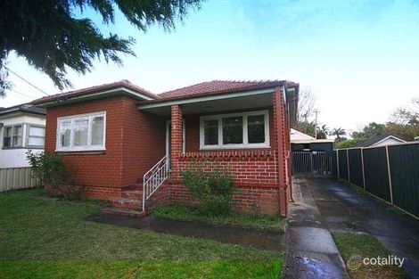 Property photo of 12 Lithgow Avenue Yagoona NSW 2199
