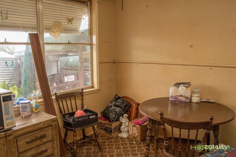 Property photo of 42 Hennessy Street Horsham VIC 3400