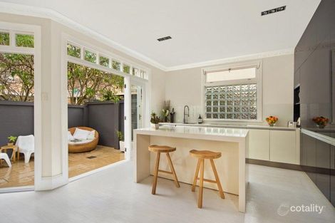 Property photo of 2 Cohen Street Fairlight NSW 2094