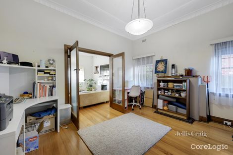 Property photo of 142 Murrumbeena Road Murrumbeena VIC 3163