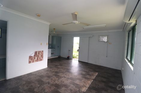 Property photo of 27 Bartlett Road Horseshoe Lagoon QLD 4809