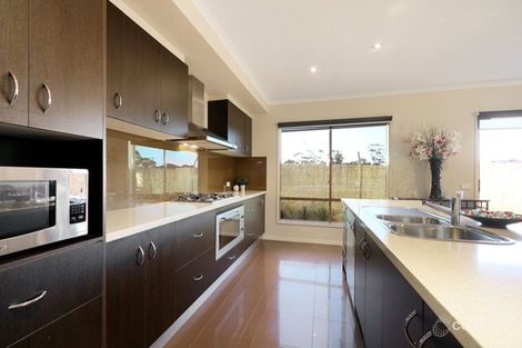Property photo of 18-20 Albert Park Way Keysborough VIC 3173