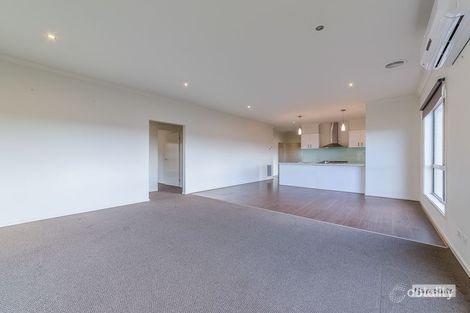 Property photo of 19 Ajax Street Drouin VIC 3818