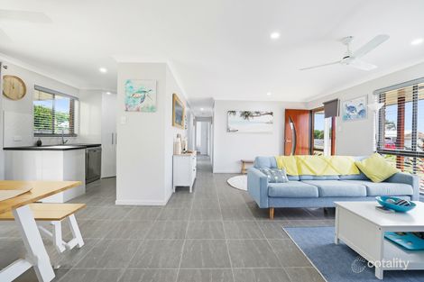 Property photo of 19 Shell Street Burnett Heads QLD 4670