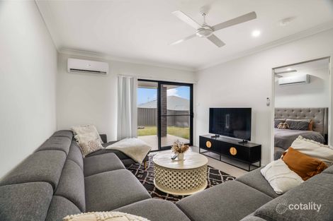 Property photo of 36 Mapplewell Circuit Farley NSW 2320