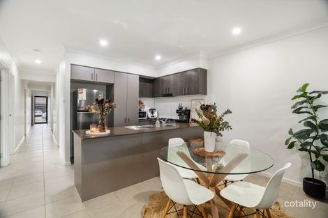 Property photo of 36 Mapplewell Circuit Farley NSW 2320