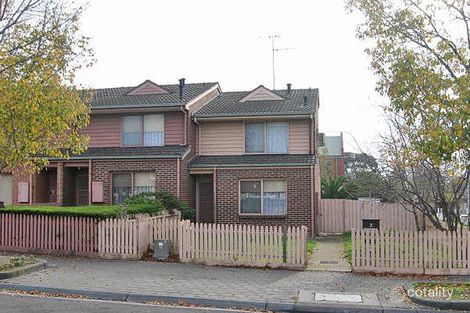 Property photo of 2 Secomb Place Footscray VIC 3011