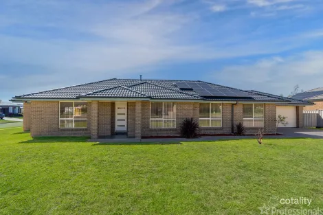 Property photo of 2 Agate Street Orange NSW 2800