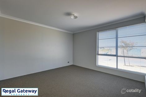 42 Sapphire Dr, Treeby, WA 6164