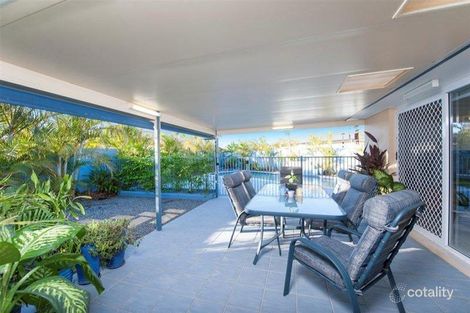 Property photo of 22 Dallow Crescent Helensvale QLD 4212