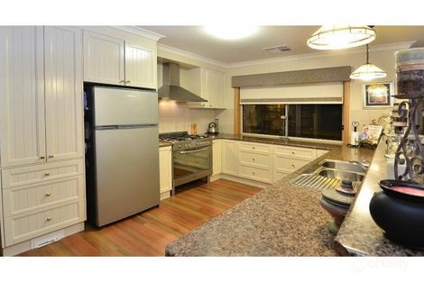 Property photo of 36 Whitton Drive Thurgoona NSW 2640