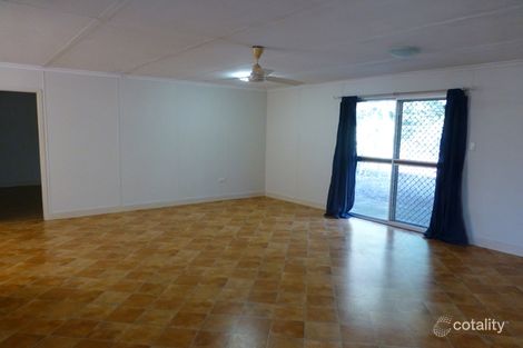 Property photo of 1/38 Bourke Street Blacks Beach QLD 4740