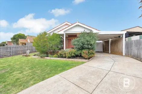 Property photo of 2A Rosehill Drive Bacchus Marsh VIC 3340