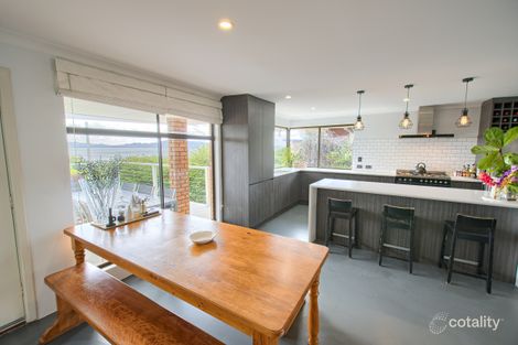 Property photo of 100 Bay View Drive Little Grove WA 6330