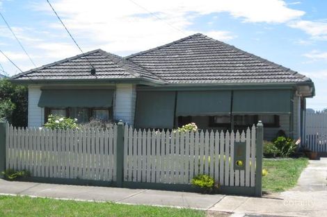 25 Dunbar Ave, Sunshine, VIC 3020