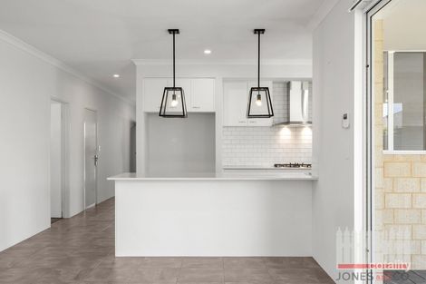 Property photo of 117 Bernborough Avenue Caversham WA 6055