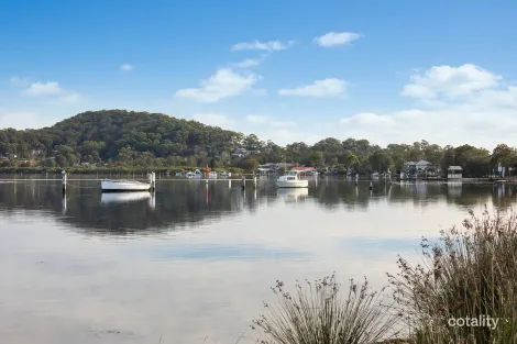 Property photo of 34 Malinya Road Davistown NSW 2251