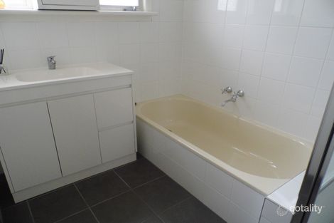 Property photo of 3 Cowra Street Altona VIC 3018