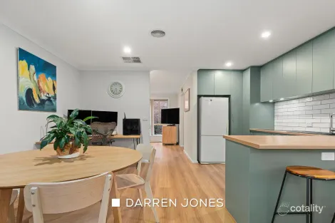 Property photo of 2/32 Stortford Avenue Ivanhoe VIC 3079