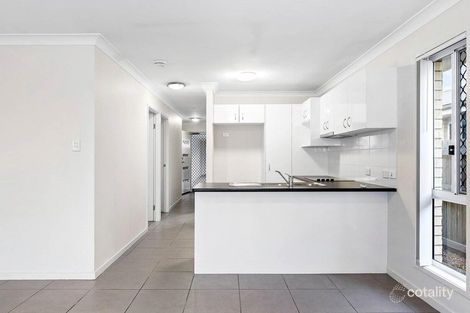 Property photo of 1/274 Wondall Road Manly West QLD 4179