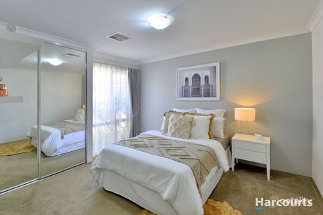 Property photo of 9 Virginia Turn Madora Bay WA 6210