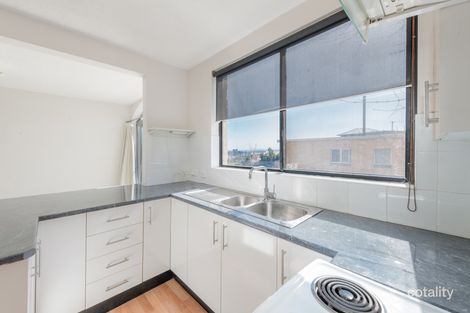 Property photo of 2/37 Nesca Parade The Hill NSW 2300