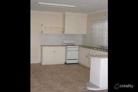 Property photo of 2 Ivan Street Strathmore VIC 3041