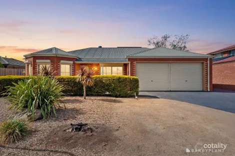 50 Fleetwood Cct, Melton West, VIC 3337