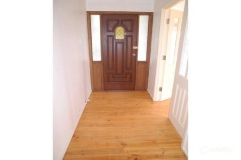 Property photo of 9 Kirkton Street Wanniassa ACT 2903