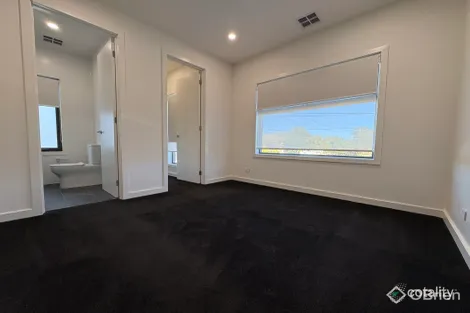 Property photo of 40 Howard Street Maidstone VIC 3012