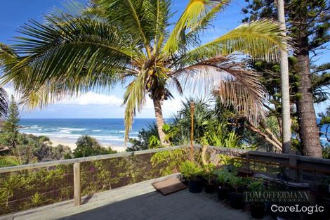Property photo of 32 Arakoon Crescent Sunshine Beach QLD 4567
