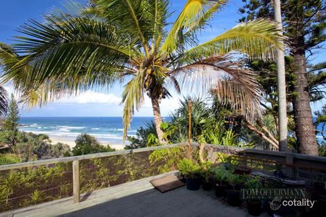 Property photo of 32 Arakoon Crescent Sunshine Beach QLD 4567