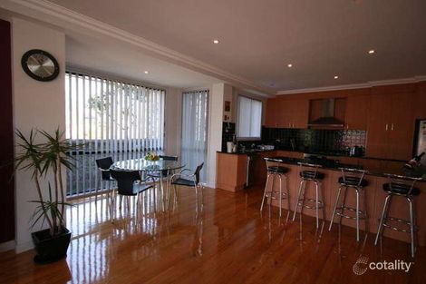 Property photo of 2 Hughes Avenue Caroline Springs VIC 3023