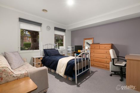 Property photo of 16 Commerford Place Chirnside Park VIC 3116