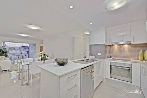 Property photo of 3/56 Nelson Street Coorparoo QLD 4151
