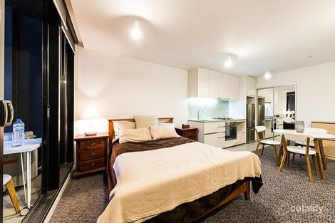 Property photo of 330/673-683 La Trobe Street Docklands VIC 3008