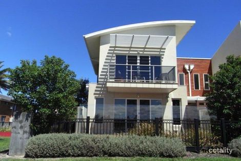 13/16-20 Cormorant Pde, Pakenham, VIC 3810