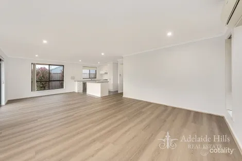Property photo of 39 Belmont Crescent Mount Barker SA 5251