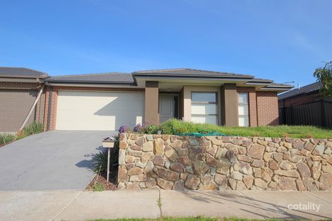 Property photo of 8 Season Way Craigieburn VIC 3064