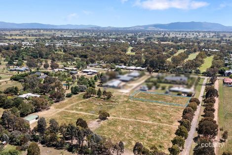 Property photo of 5 Redleaf Court Mansfield VIC 3722
