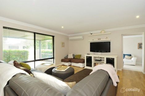 Property photo of 11 Westerly Way Cooloongup WA 6168