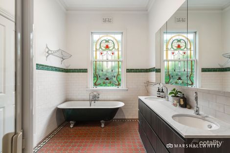 Property photo of 54 Emo Road Malvern East VIC 3145