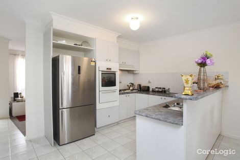 Property photo of 2/24 Barrymore Road Greenvale VIC 3059