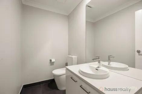 Property photo of 48 Magee Street Graceville QLD 4075