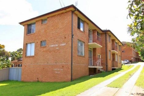 Property photo of 2/142 Gladstone Avenue Coniston NSW 2500