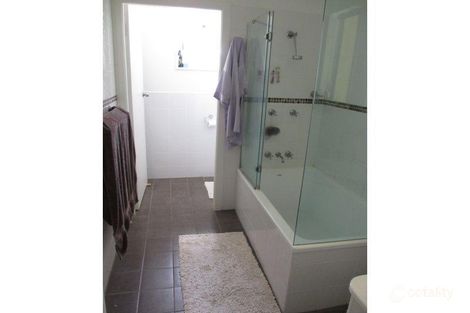 Property photo of 1/5 Oak Tree Drive Armidale NSW 2350