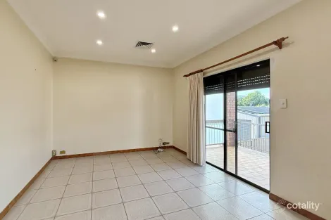 Property photo of 4 Lea Avenue Russell Lea NSW 2046